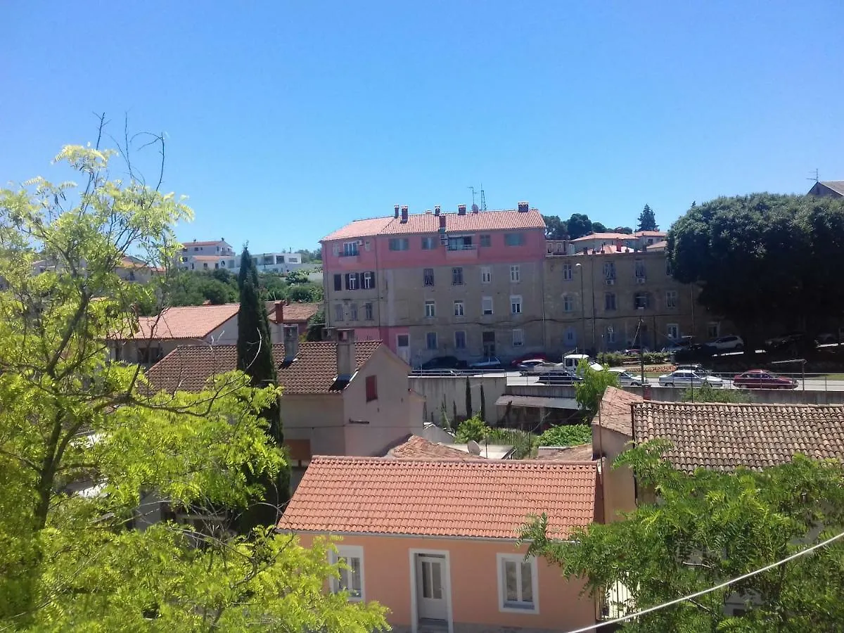 Apartment Angela Pula