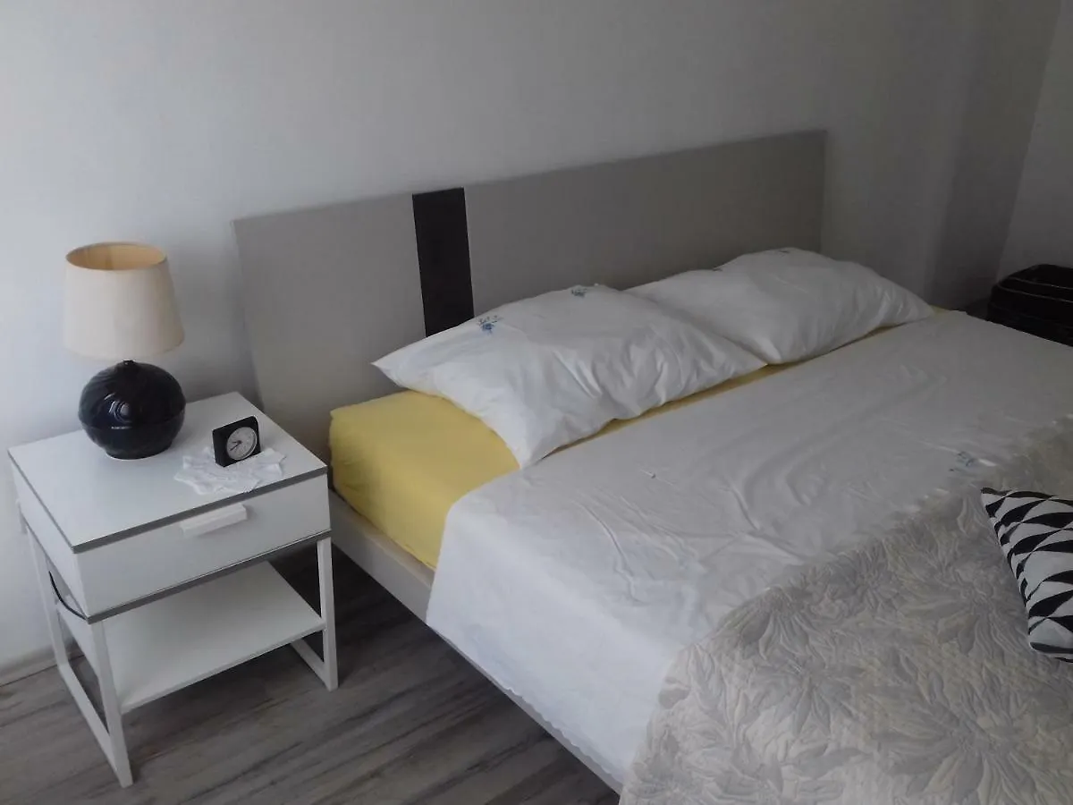 Apartment Angela Pula